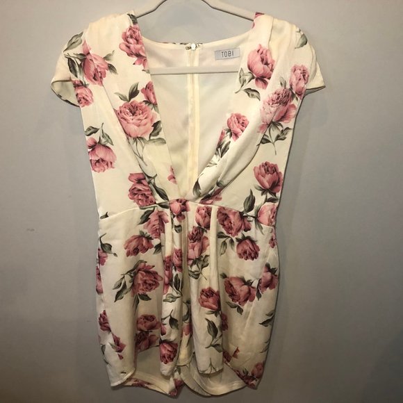 TOBI Floral Romper (L) - Picture 6 of 6